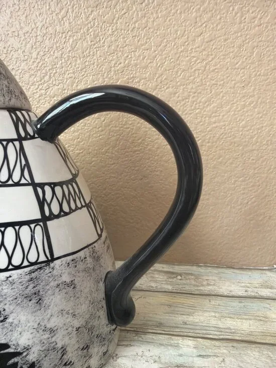 Cats By Nina Lyman Black Cat Ceramic Teapot 9" Pre-owned - Picture 10 of 15